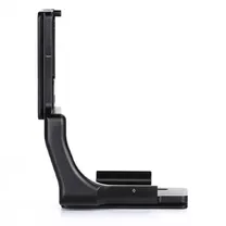 sunwayfoto-l-plate-for-sony-a7riv-incl-grip.jpg