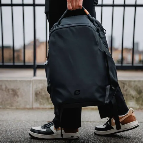 Leofoto_dailylite_series_backpack_23L_blue3.jpg