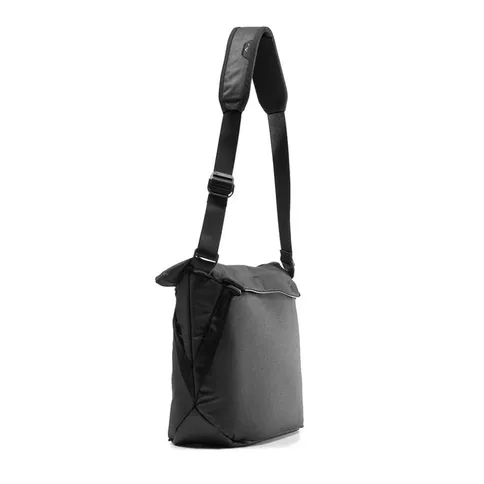 Peak-Design-Everyday-tote-15L-V3-black_3.jpg