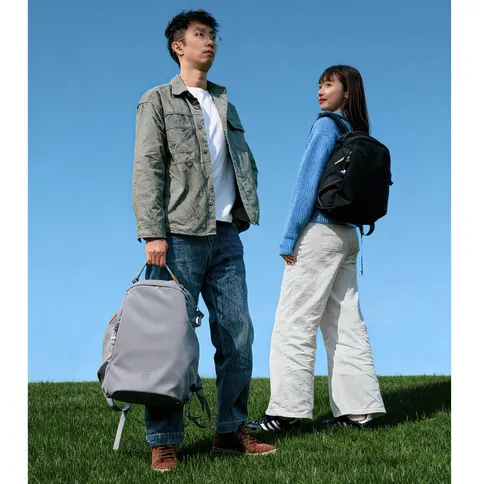Leofoto_dailylite_series_backpack_13L_grey6.jpg