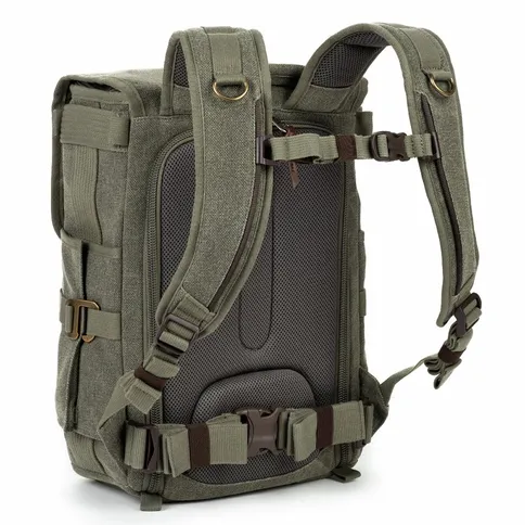 Retrospective-Backpack-15_0002_Retrospective-Backpack-Modular-Pouch-Mounted-Black (6).jpg