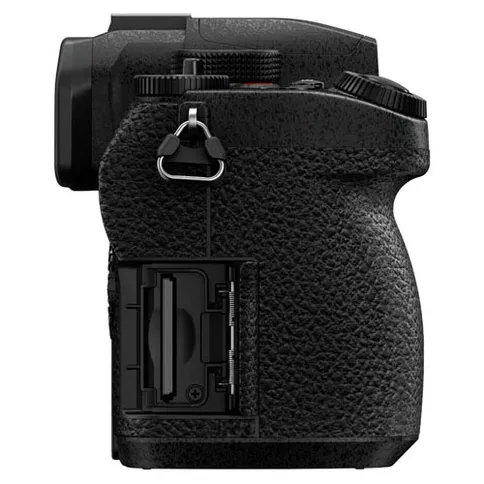 Panasonic-Lumix-DC-G97-6.jpg