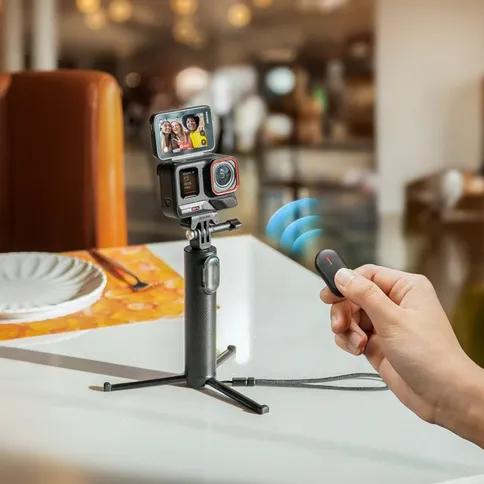 Insta360-Mini-2-in-1-Tripod-2-0-Remote-Kit_6.jpg