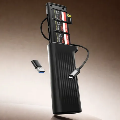 4_ulanzi_cr2_cardreader_case.jpg