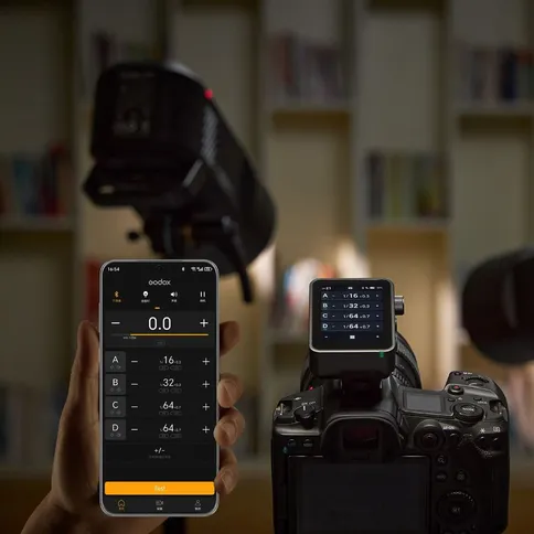 Godox-X3-Pro-O-2-4G-Touch-Screen-TTL-Trigger-Transmitter-For-Fujifilm_10.jpg