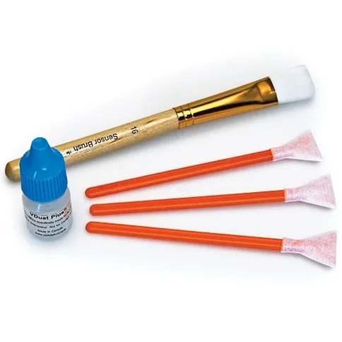 Visible-Dust-Dry-Wet-Sensor-Cleaning-Kit-1-3x_1.jpg