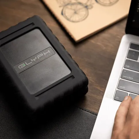 Glyph-Blackbox-Plus-4TB-Bus-powered-SSD-USB-C-3-2-Gen2_2.jpg