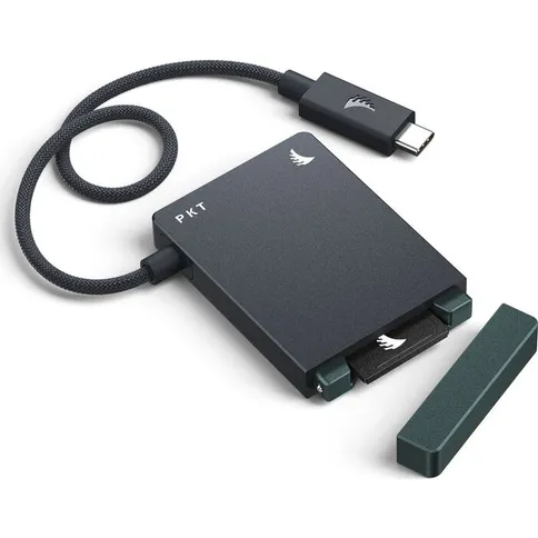 Angelbird-SD-Card-Reader-PKT_4.jpg