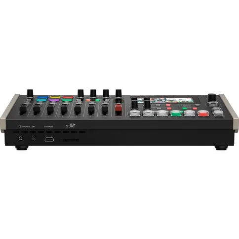 Roland-VR-6HD-av-mixer_3.jpg