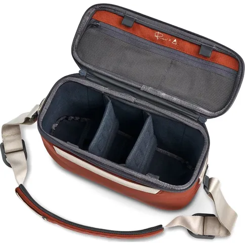 Gomatic-Luma-Camera-Sling-12L-rust-red_4.jpg
