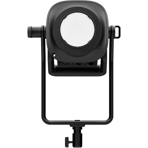 Profoto-902022-L600C_2.jpg