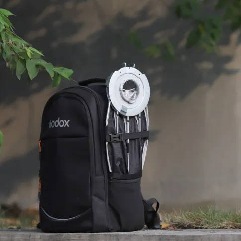 Godox EazyFlow Foldable Beauty Dish 65 Bowens – Zilver_11.webp