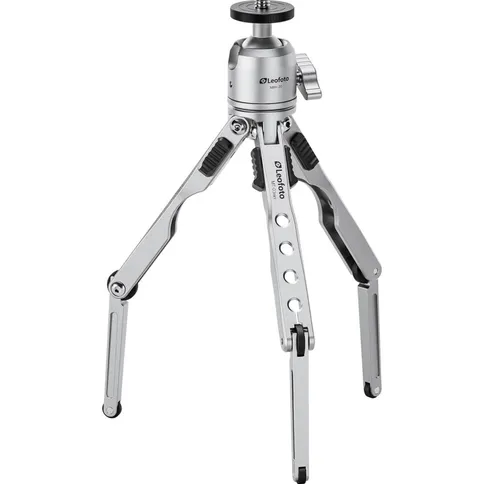 Leofoto-MT-03-mini-table-tripod-MBH-20-ballhead-silver_1.jpg