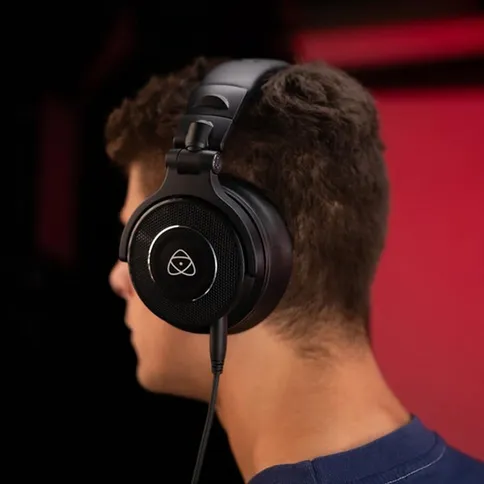 Atomos-Studio-Sonic-Production-Headphone_3.jpg