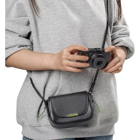 SmallRig-5673-Storage-Bag-for-Camera-Black_6.jpg